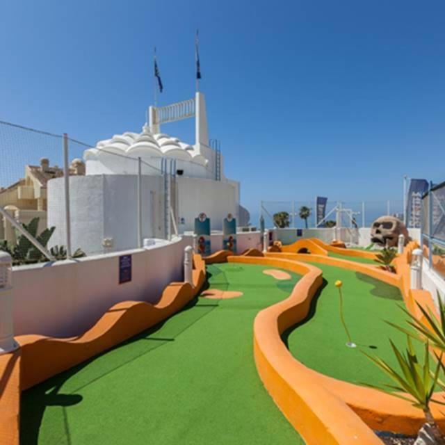 Lejlighed Benal Ii, Estudio Con Parque Acuatico Y Vistas Al Mar. *