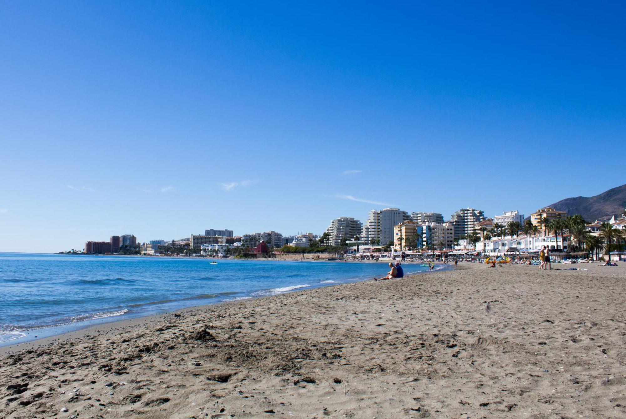 Lejlighed Benal Ii, Estudio Con Parque Acuatico Y Vistas Al Mar. *